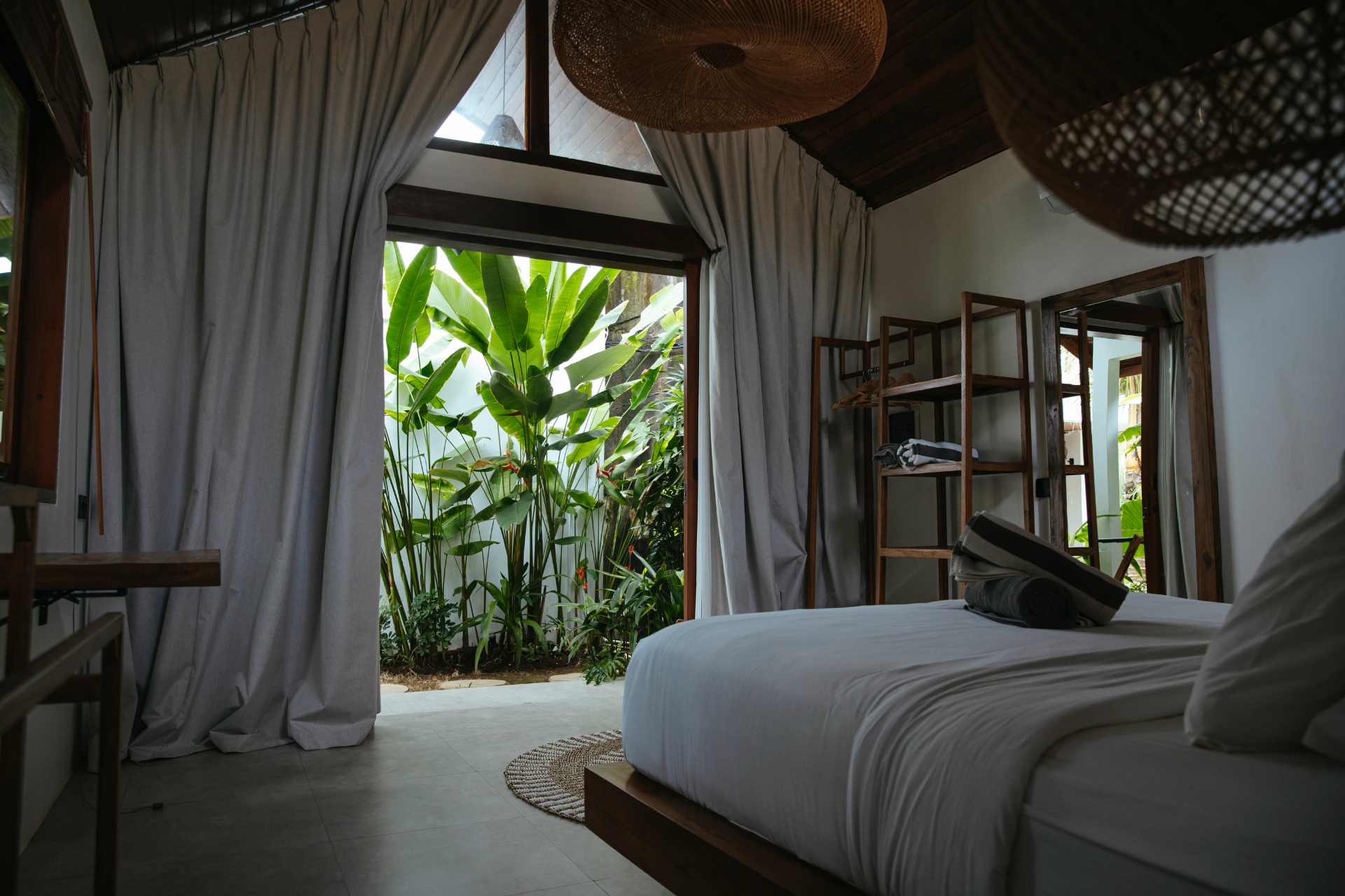 Room 1 alternate view at Suara Ombak Bali